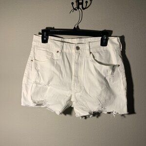 High-waisted ripped stretchy denim cut-off hot short